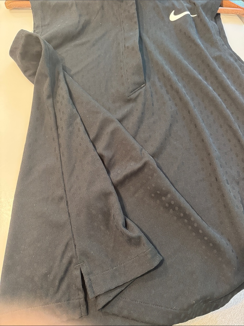 Nike Women’s Golf Dri--Fit Size M - Picture 3 of 7